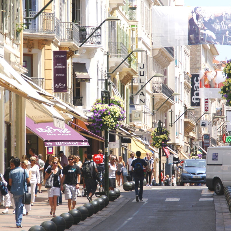 magazin action cannes